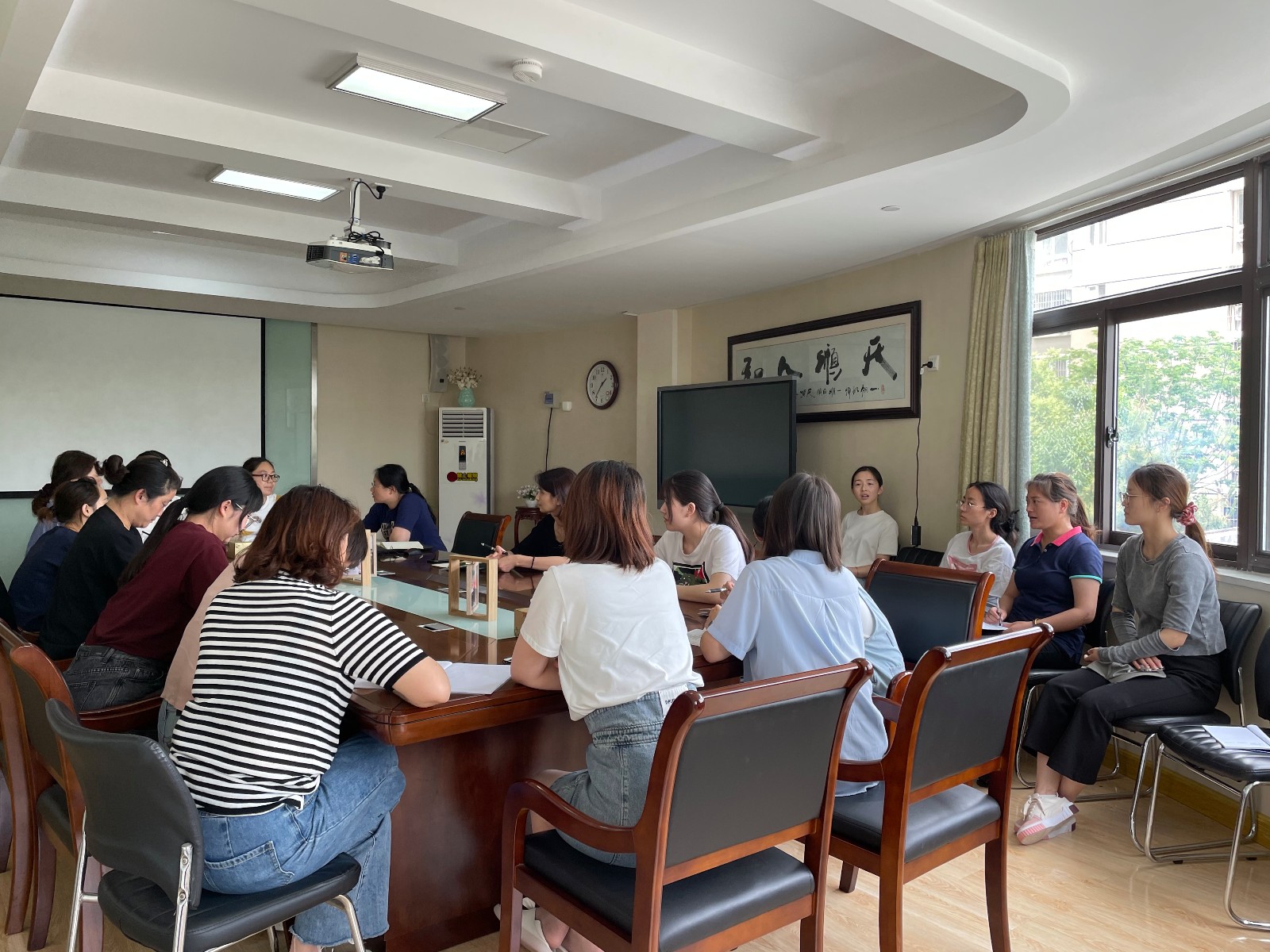 【枫香栖幼】聚焦细节 呈现精彩 ——记栖幼五福园课程中心组六一儿童节活动中期审议
