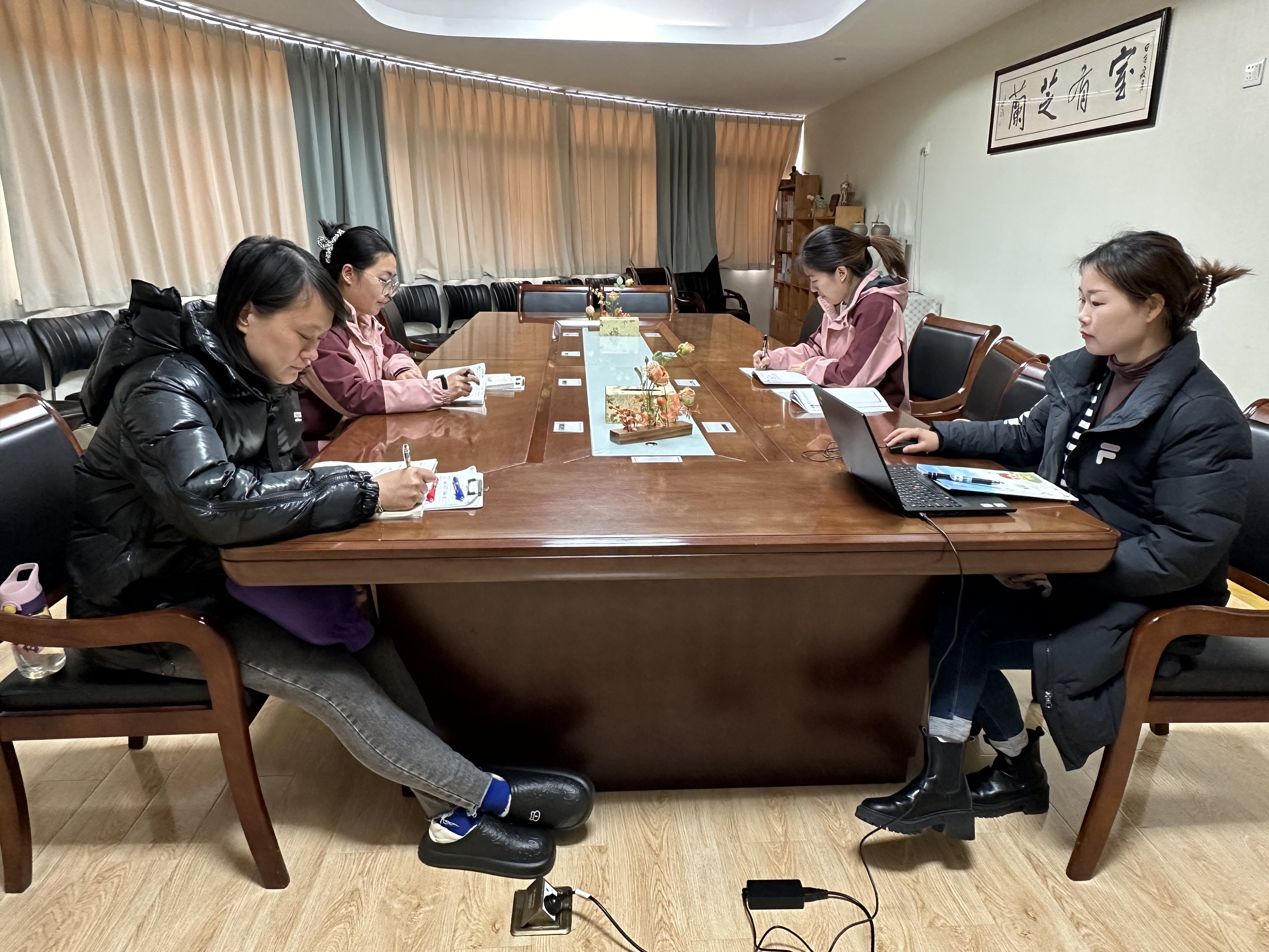 基于地域资源  共享研讨智慧——栖幼五福园课程中心组活动（七）_html_552c4154.jpg