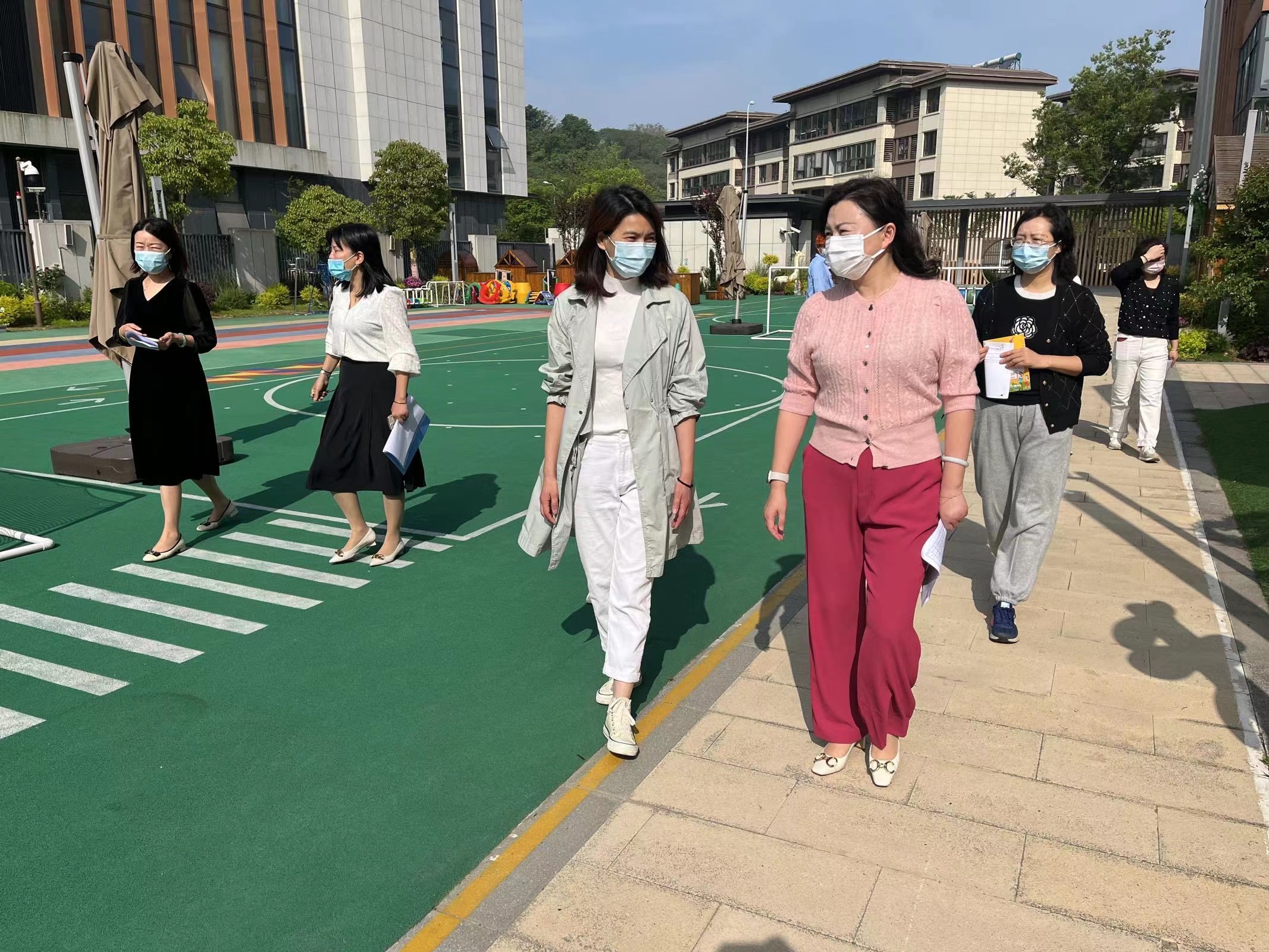 【枫香栖幼】教育巡查常开展 复学工作重实效  ——记栖霞幼儿园翡翠天域园四月份教育教学巡查