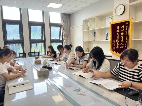 230927部署在前 科学启智——栖幼翡翠天域园科学组教研（二）_html_m74625a03.jpg