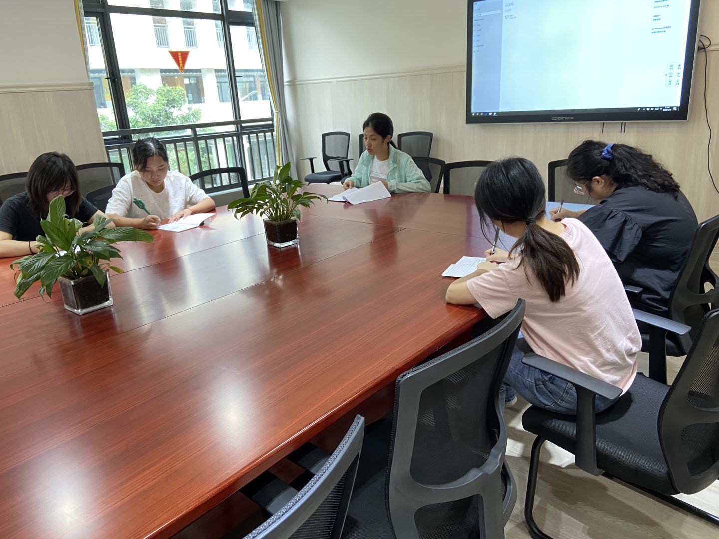 【枫香栖幼】明确观察方向   提升观察质量 ——栖霞幼儿园石埠湾园观察组教研活动（一）