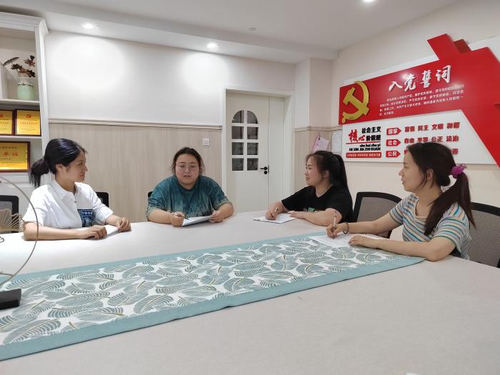 20220422课题凝智慧 研讨促成长——记栖幼石埠湾园课题组活动 朱美安_html_7ccc1054.jpg