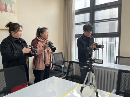 230216聚焦摄影 定格精彩——栖霞幼儿园信息组培训活动_html_m53be0201.jpg