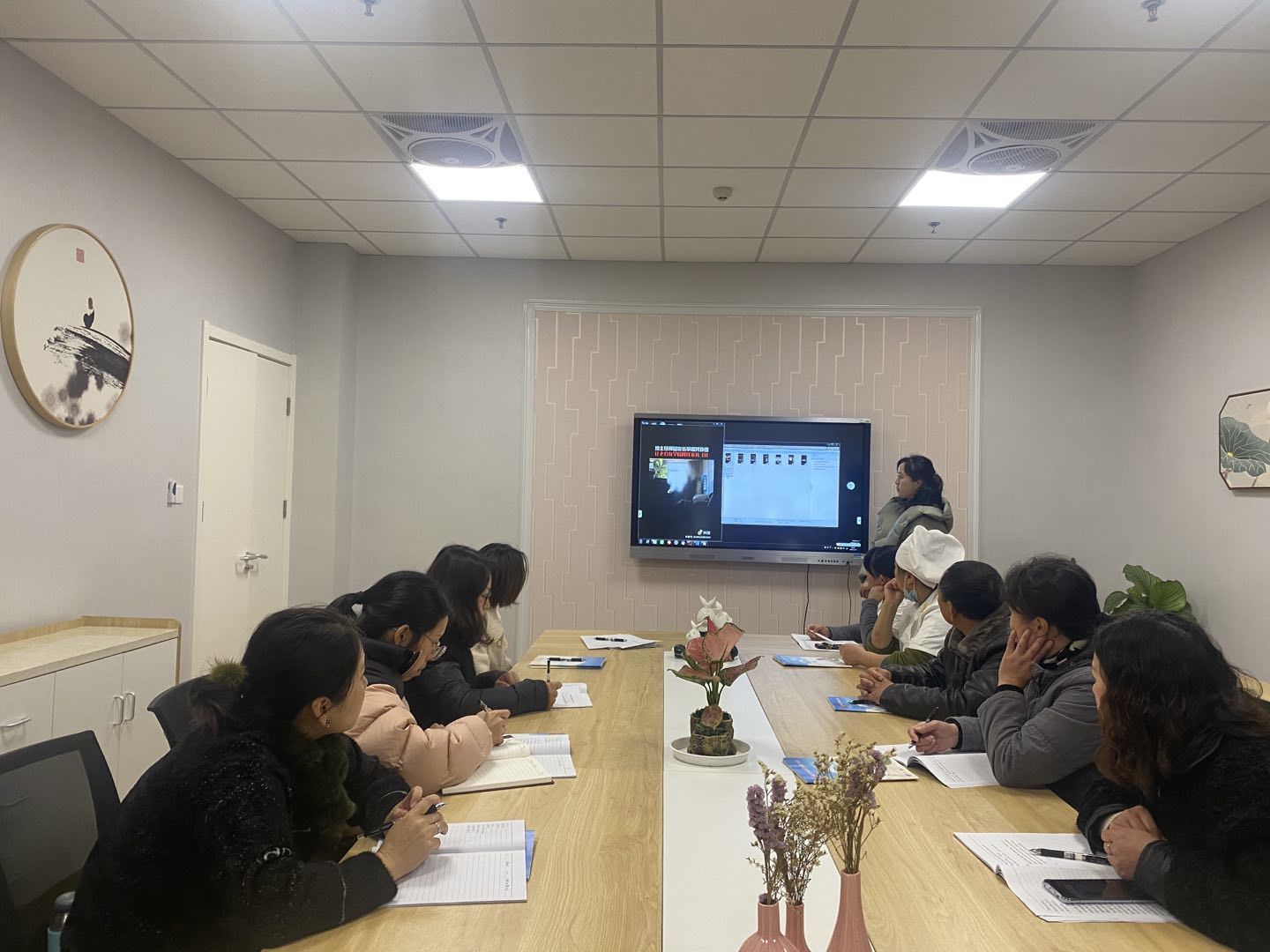 【枫香栖幼】立德树人 清正廉洁 ——栖霞幼儿园翡翠天域园师德师风警示教育