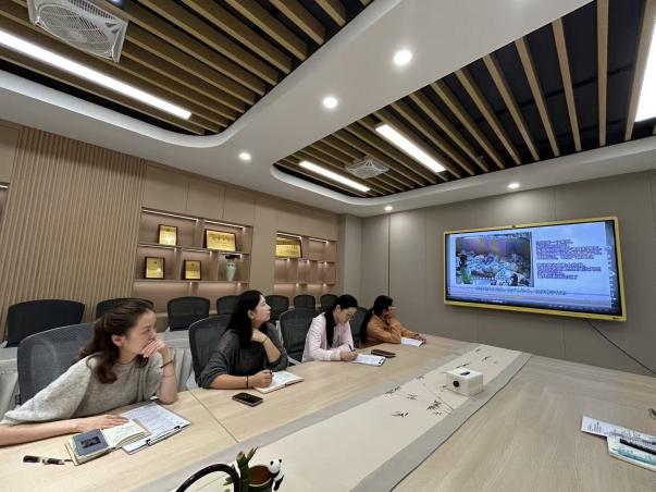 20251013筑牢校园安全防线 涵养清正师风生态——栖霞幼儿园云栖园师德师风警示教育活动_html_m2603432.jpg