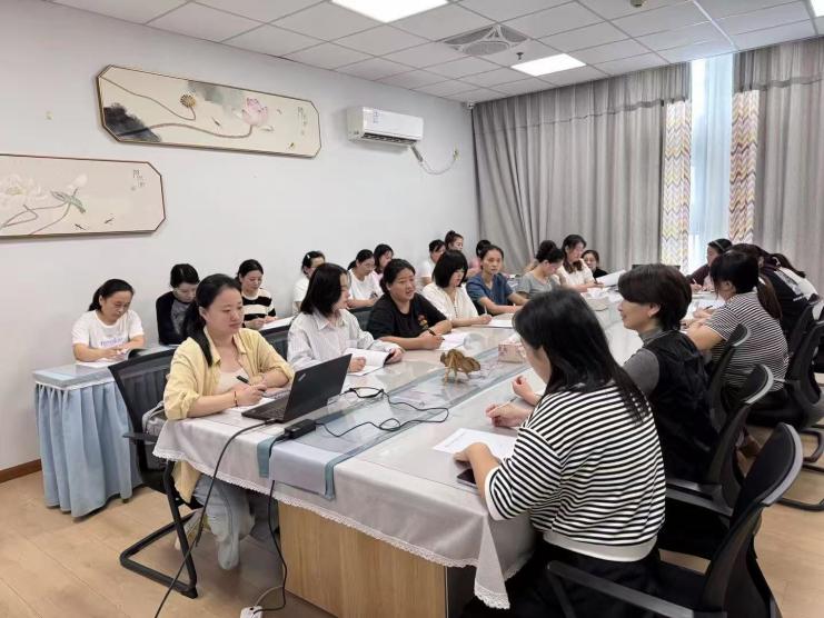 以生活为教育  用生命筑乡村教育梦_html_143f48b9.jpg