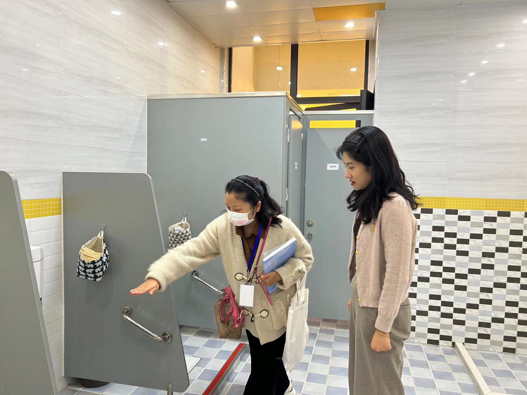 230315督教师队伍建设 促教师专业成长——栖霞幼儿园石埠湾园3月责任督学 胡静雯_html_4c273349.jpg