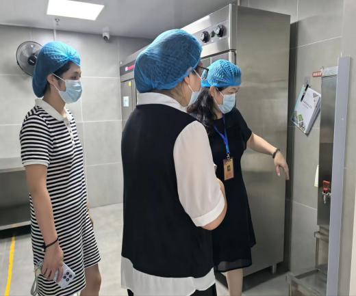 250912 督导明方向 开园筑根基——栖霞幼儿园翡翠天悦园迎接九月 “开园工作” 专项督导_html_41a37bf6.jpg