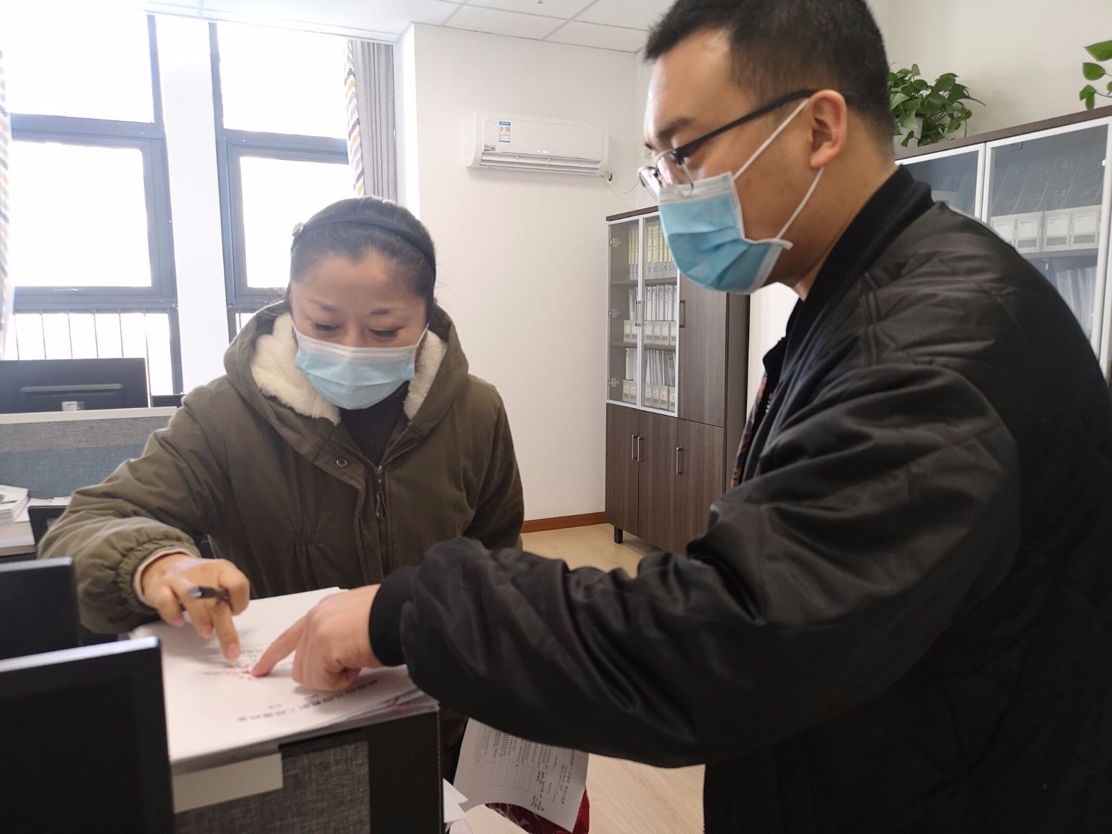 【枫香栖幼】疫情当下严防控  督学检查强管理 ——栖霞幼儿园翡翠天域园迎接栖霞区一月督导工作