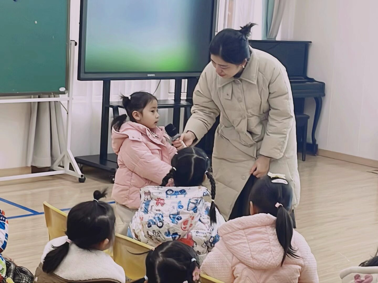 240119好习惯  伴成长——栖幼红枫分园健康教育进校园- 副本_html_77f3e2d.jpg