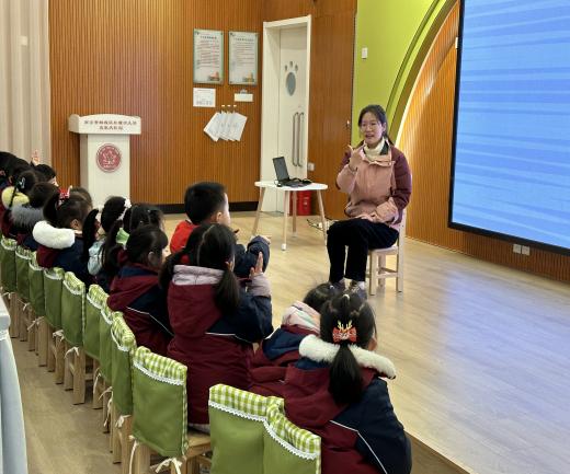 240116教有所获 研有所得——记栖幼翡翠天悦园社会教研组活动 (2)_html_33f9f9e4.jpg