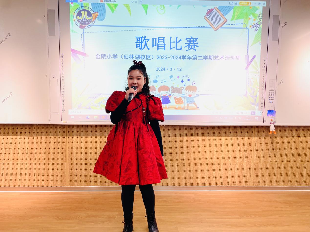 【湖畔·全学科活动周】“音”味有你，“乐”享童年——2023-2024年度第二学期艺术活动周之小百灵歌唱比赛_html_137cf841.jpg