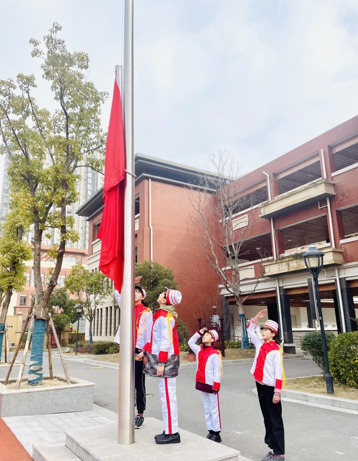 图片35.jpg
