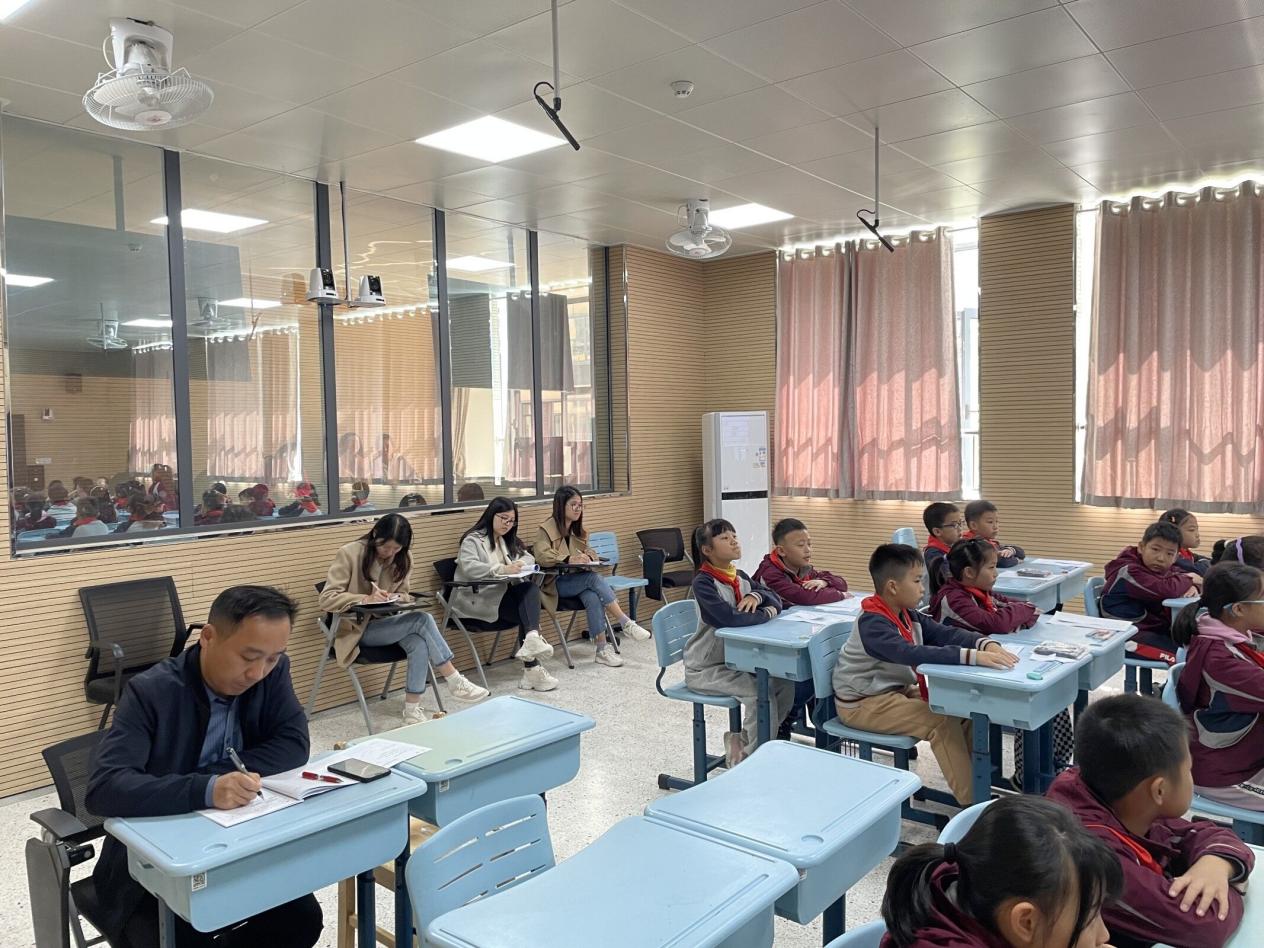 【博学广志】锐意进取 奋楫笃行——金陵小学广志路校区数学组基于儿童立场的理学单教学实践（四）_html_1df05495.jpg