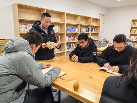 【博学广志】“悦读体育，共筑教育梦”——体育组读书分享交流活动 (1)_html_md7611ba.jpg
