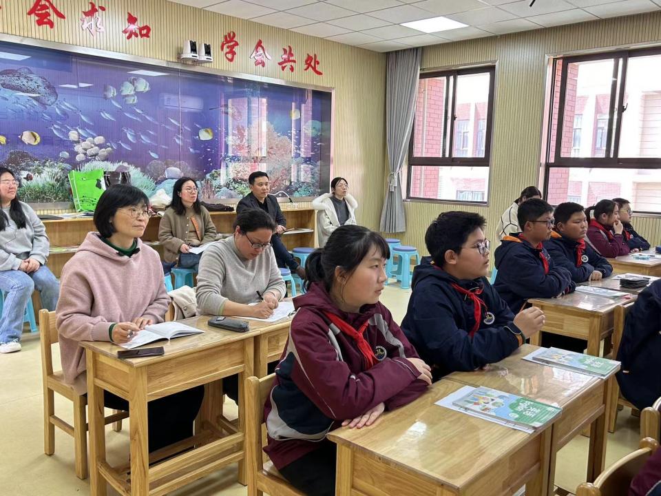 聚力笃行共前进 高效提升谋发展——金陵小学集团三月教学例会召开_html_m46bb9203.jpg