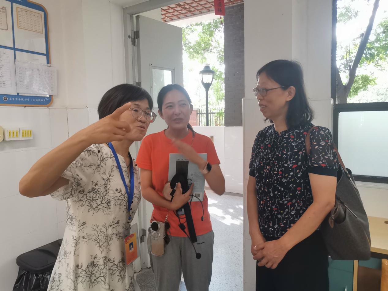 【湖畔·协同育人】开学督导促发展，关爱生命保健康——记金陵小学（仙林湖校区）9月专项督导_html_m1bb0aa6a.jpg