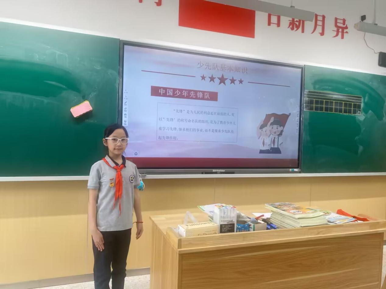 【湖畔·红领巾】逐梦红领巾，争做好队员——金陵小学（仙林湖校区）2023-2024学年大队委换届选举_html_m7e26b3e2.jpg