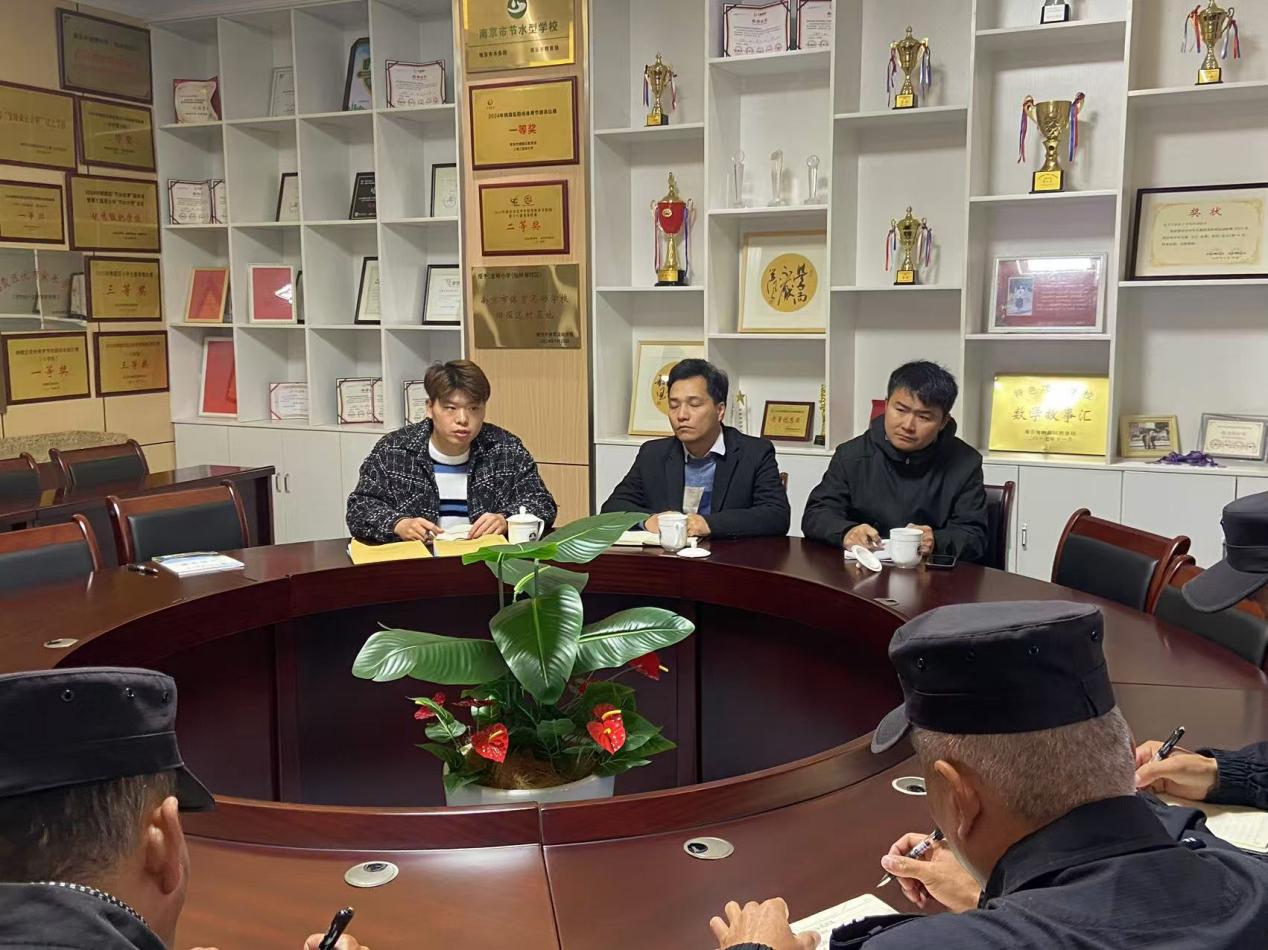 以“演”驻防，临“暴”不乱_html_312d3ee8.jpg