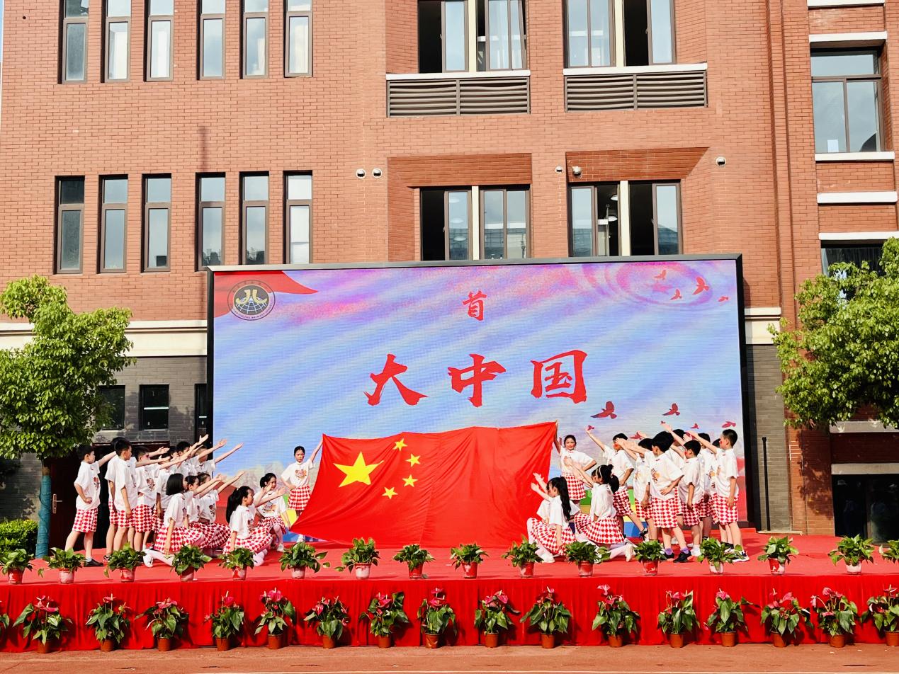 【湖畔光影】喜迎二十大 红歌献给党 六一儿童节_html_m6706d015.jpg