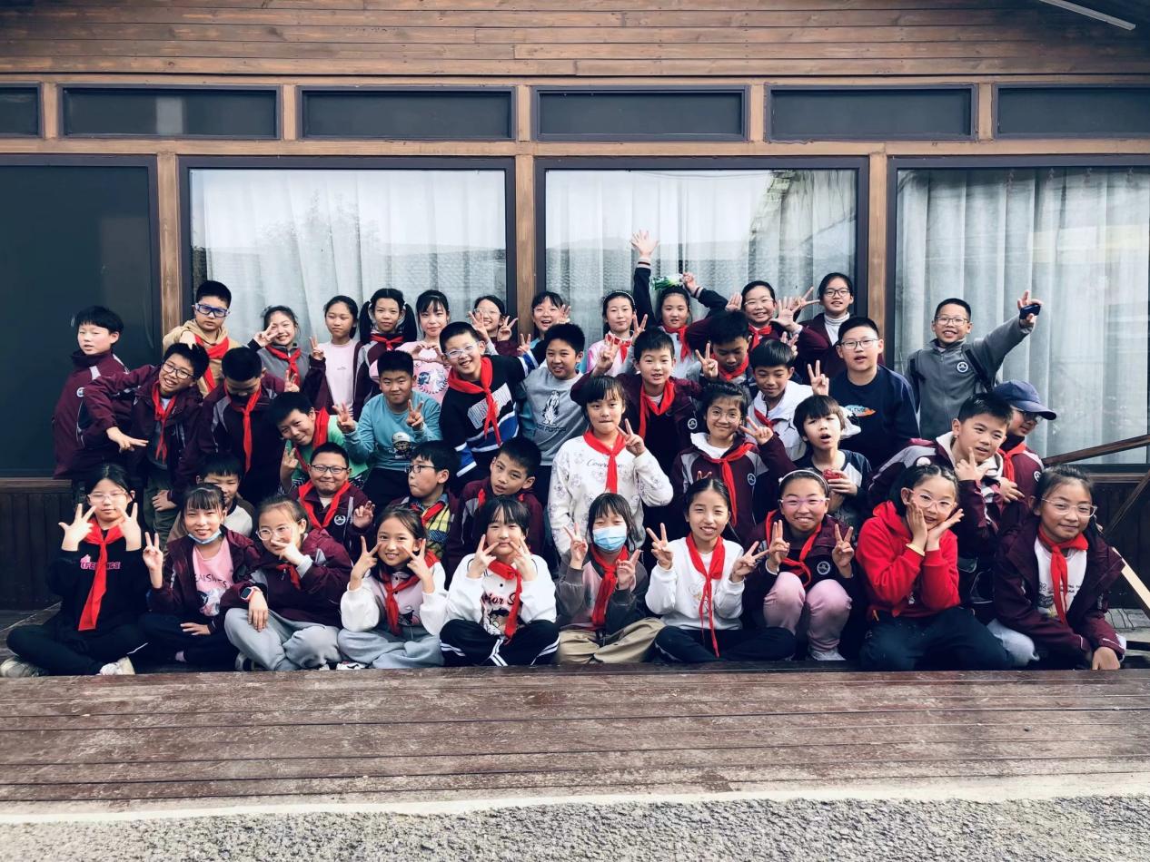 【湖畔·学生活动】探秘农场 劳动“趣”秋游——金陵小学（仙林湖校区）五年级秋季综合实践活动_html_m39575c4e.jpg