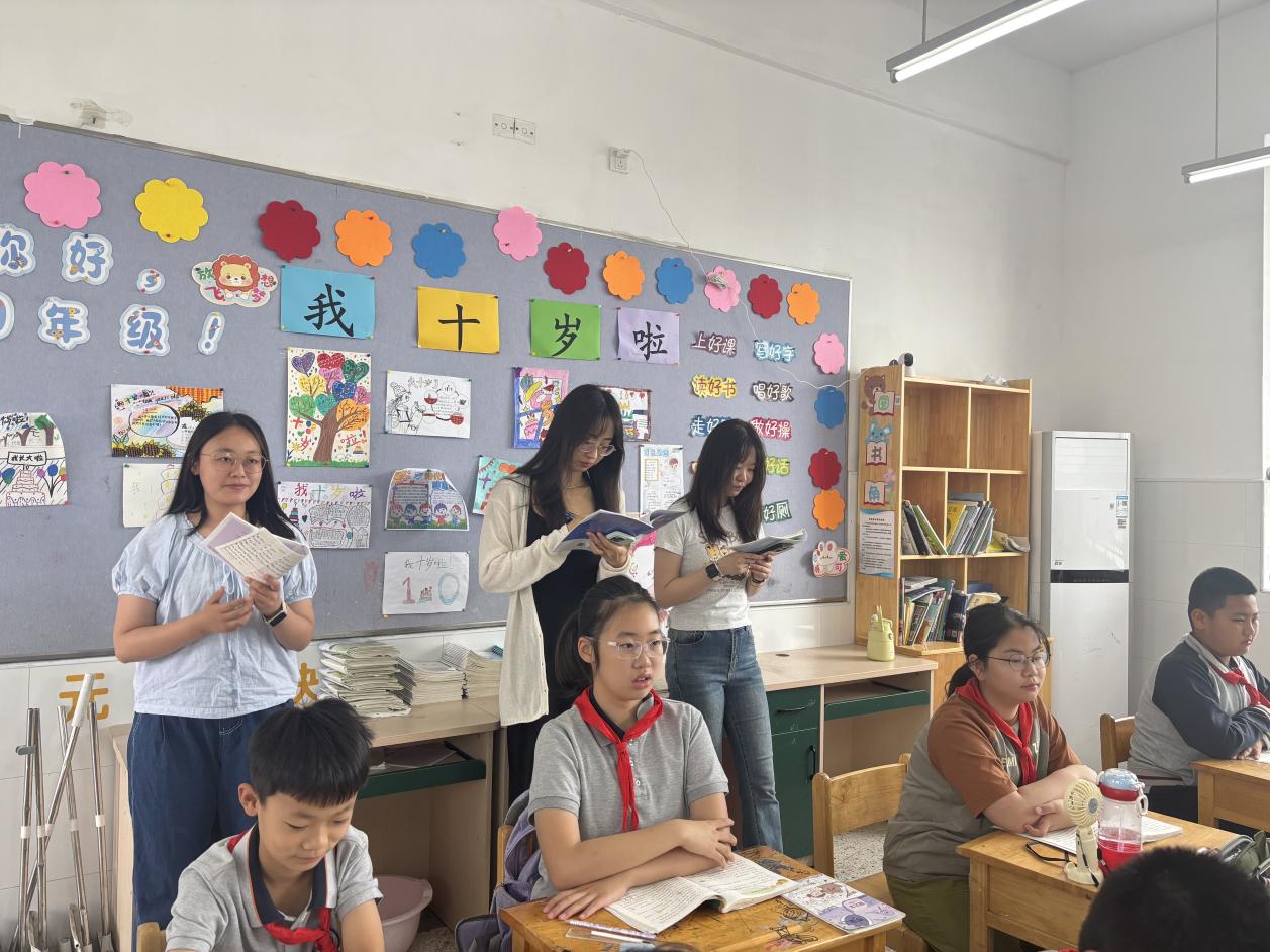 【博学广志】趣味课堂展风采 互动教学促成长 _html_142b823c.jpg