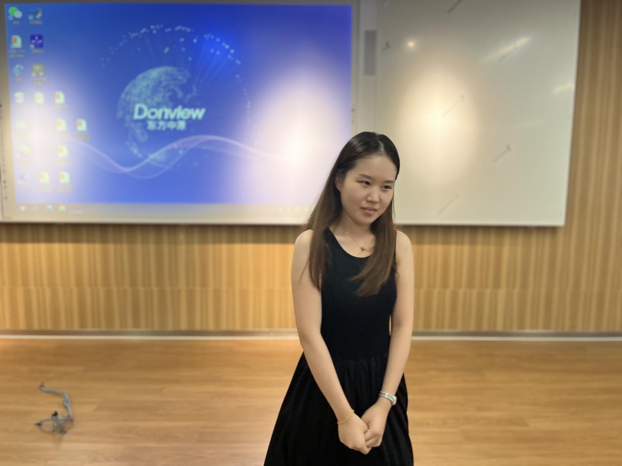 善思而奋进 善研而砺行——记语文组新学期校本研修_html_m5a68da64.jpg