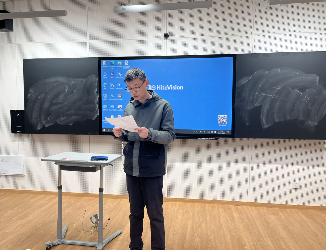【湖畔•童化课堂】发现规律、利用规律——数学故事汇之课例研讨（133）_html_72344aa9.png