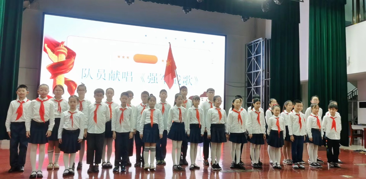 【红领巾寻访】喜迎二十大，共筑强军梦——南京市金陵小学红领巾走进临汾旅共庆“八一”建军节活动_html_15658763.jpg