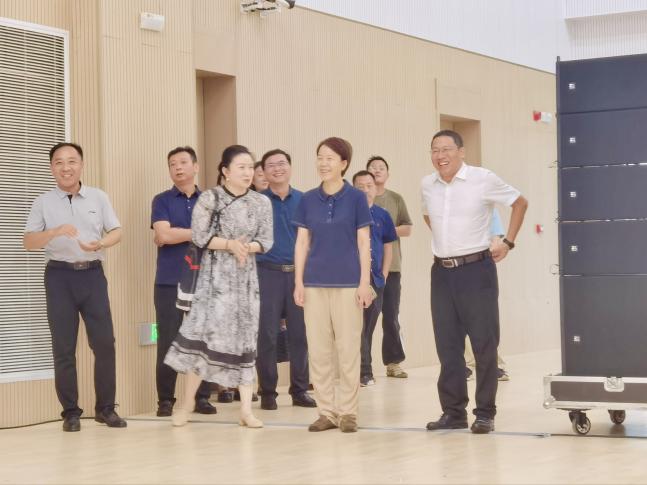 “闪闪发光的你”——金陵小学（仙林湖校区）2025-2026学年第一学期开学典礼暨新生入学仪式_html_m6bd6ad80.jpg