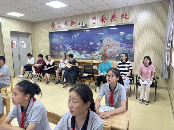 【湖畔· 童化课堂】思研结合，笃行致远_html_4ace8ad2.jpg