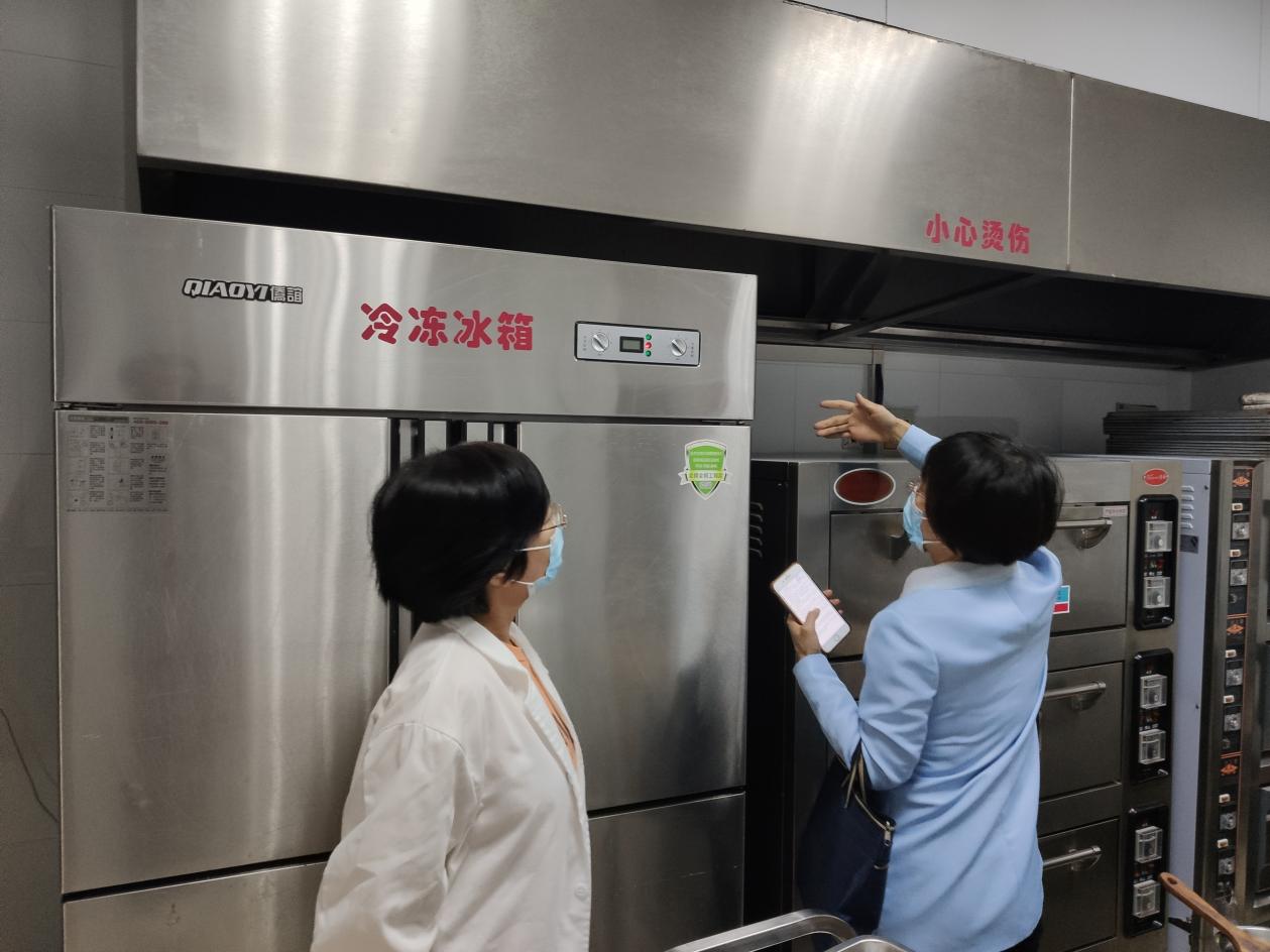 【湖畔·协同育人】督导入校启新思，提质增效促发展——金陵小学（仙林湖校区）十月督导_html_m3297ab2f.jpg