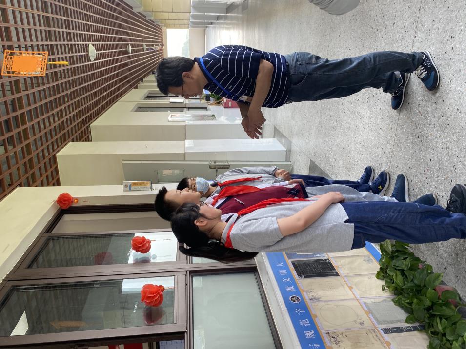 【湖畔光影】以督导促优化 以交流促提升——记金陵小学（仙林湖校区）作业管理专项督导(2022.5)_html_m6892769e.jpg
