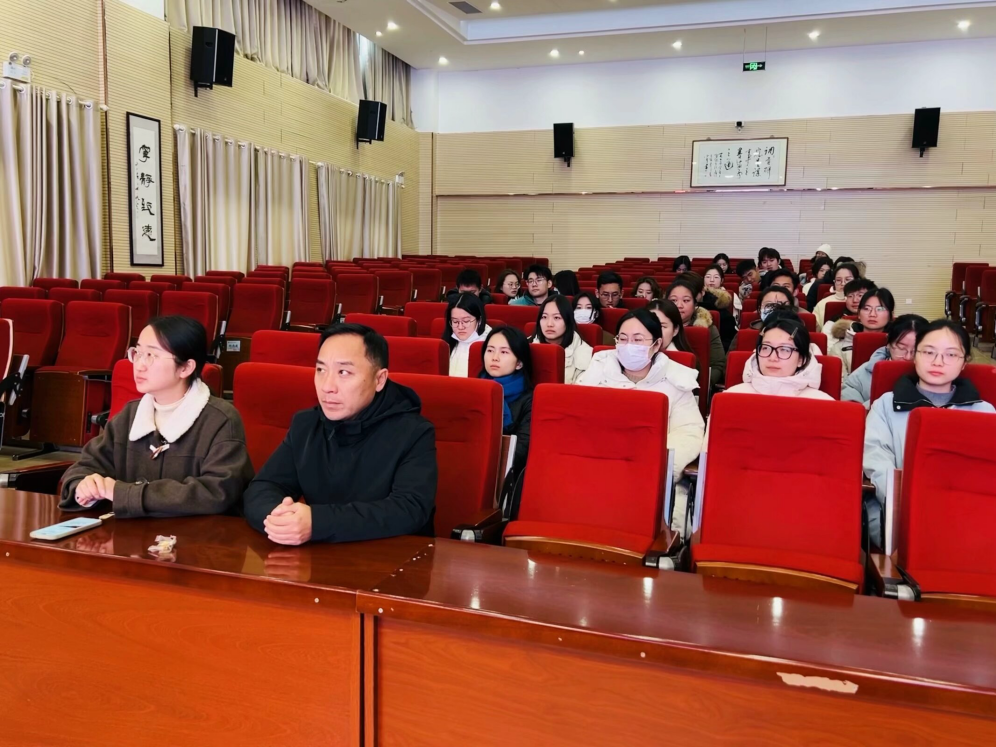 【湖畔·团员活动】“助力绿色环保 践行志愿公益”——金陵小学（仙林湖校区）主题团日活动_html_84f9e11.png