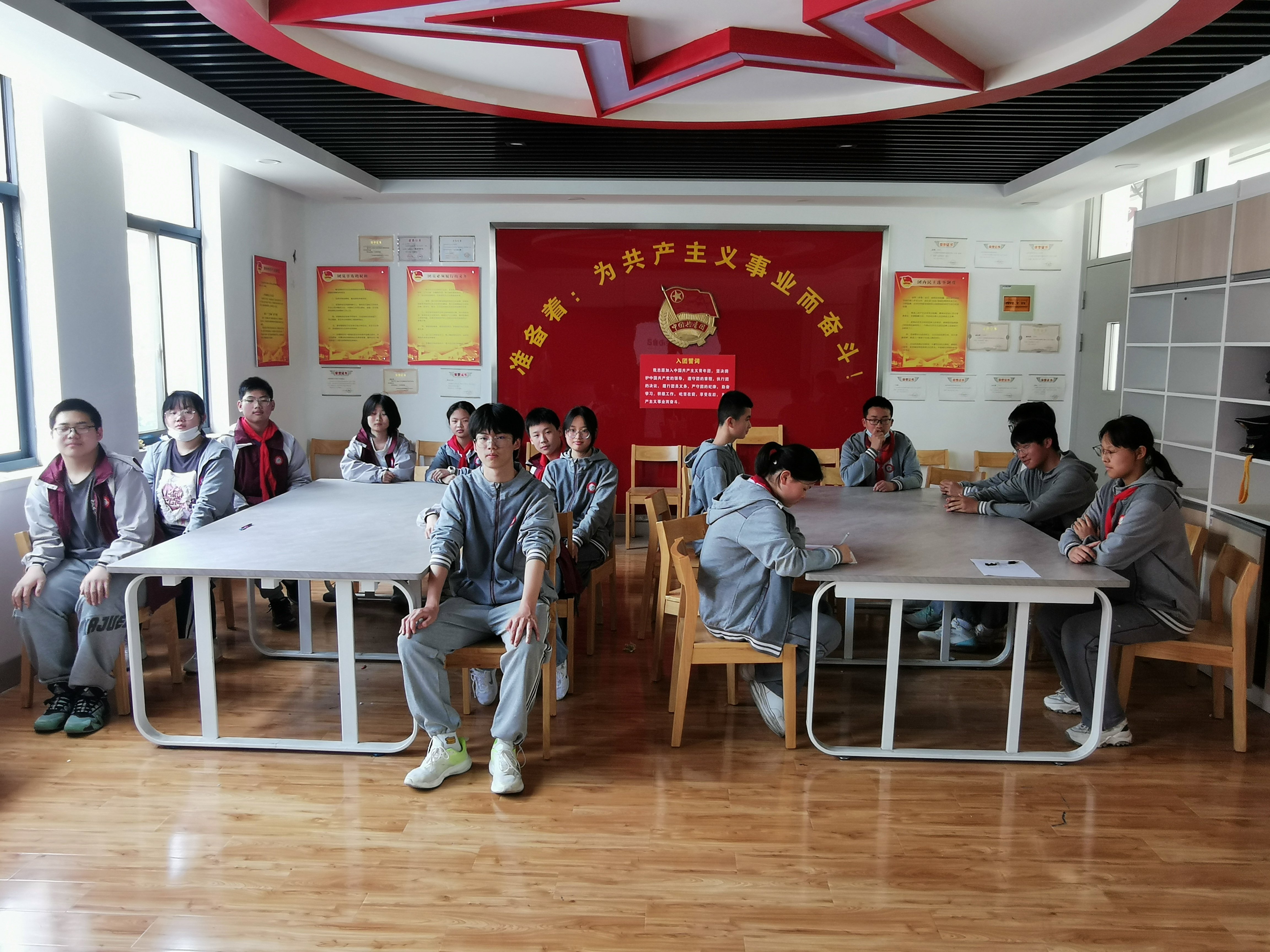 2024-4-29【尊荣营中】关心同学 关心自己——南京市营防中学心育委员培训活动_html_m5782f9da.jpg