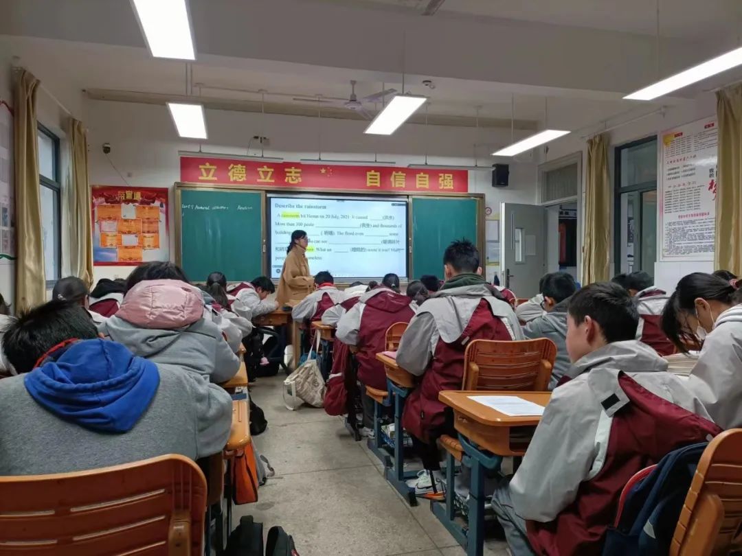 新建 DOCX 文档_html_267ec409.jpg