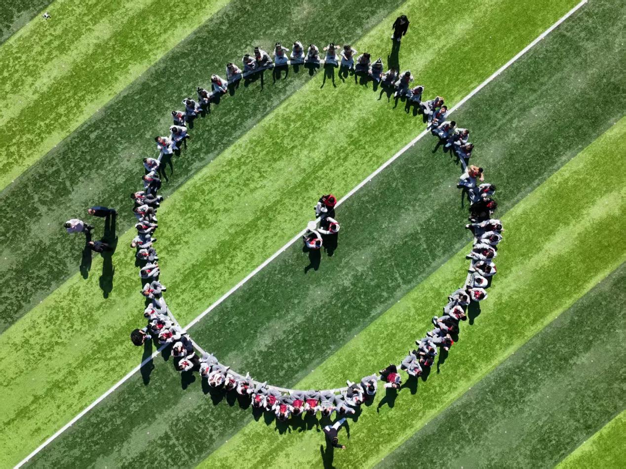 11.7 无人机_html_18eb78e0.jpg