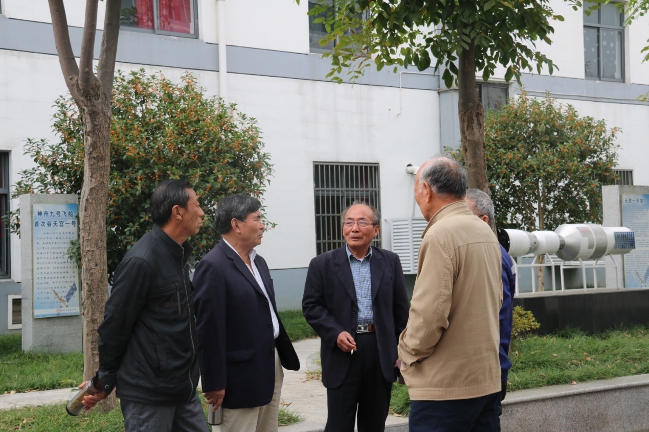 重阳节新闻稿定稿_html_1e1d9a25.jpg