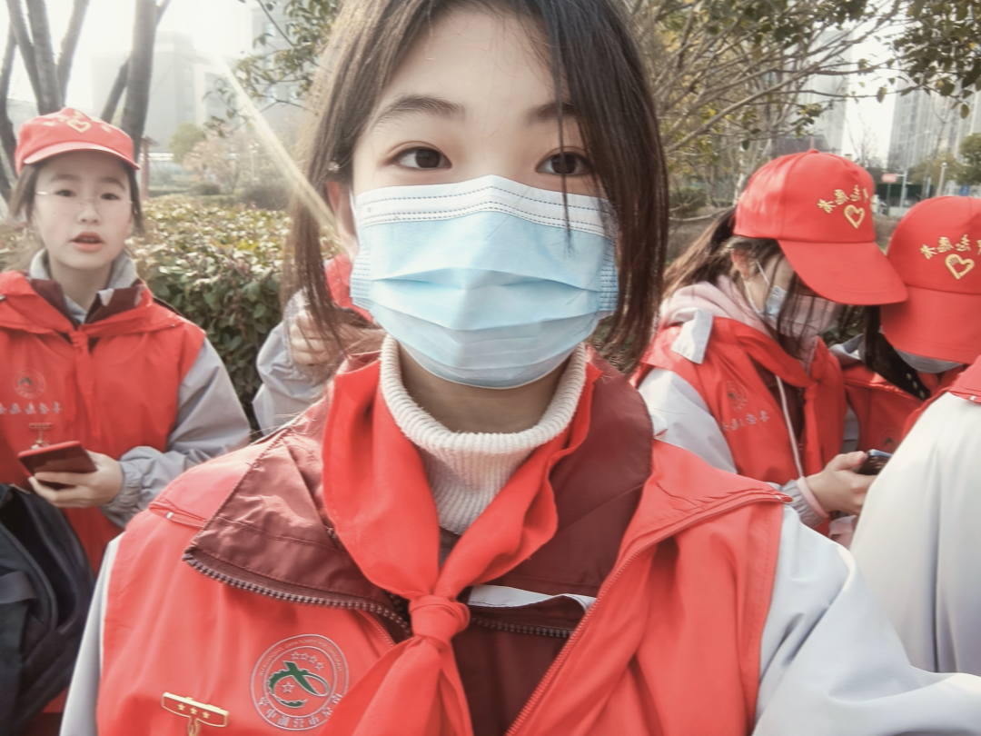 我身边的她_html_m40e29358.png