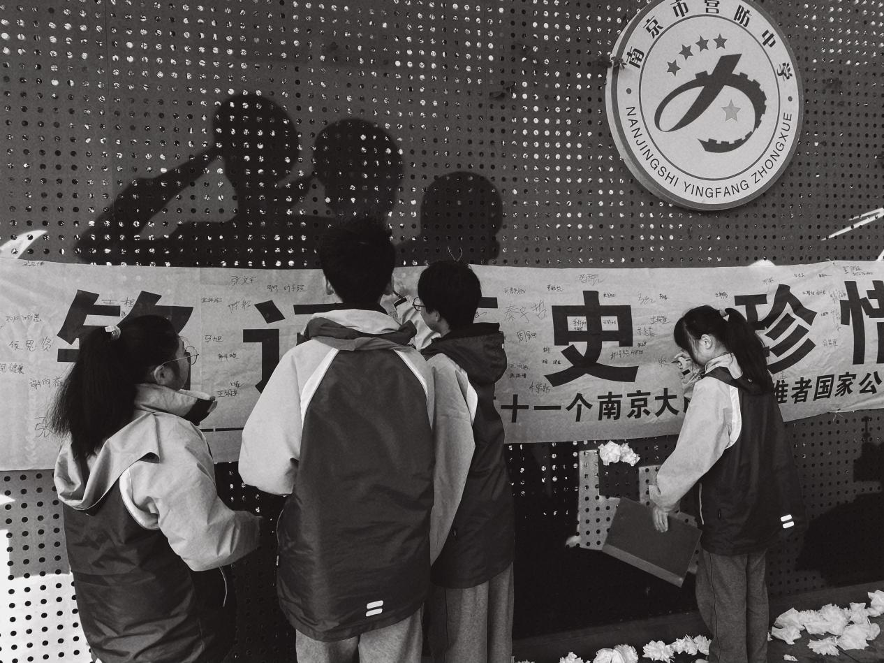 12.13国家公祭日_html_m187d011.jpg