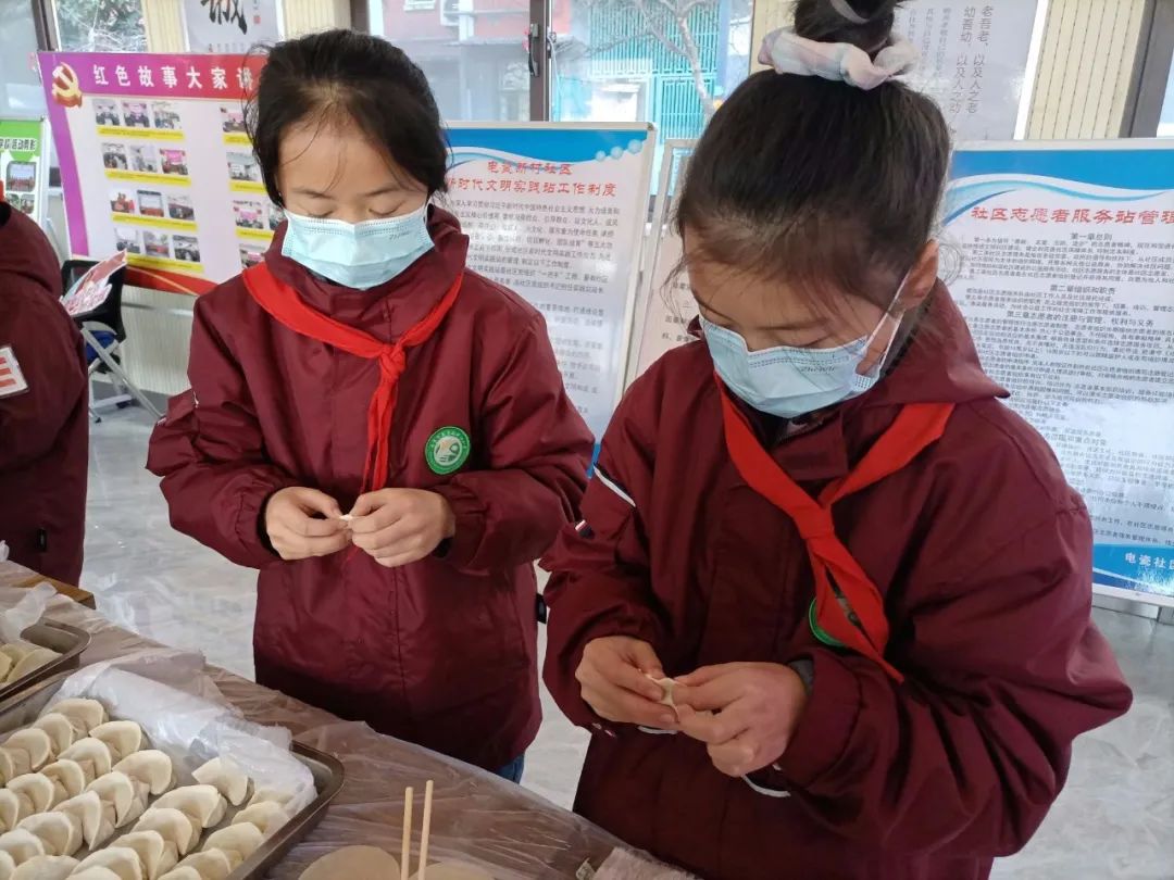 燕子矶中心小学召开四月师德师风警示教育培训会_html_622b14ee.jpg