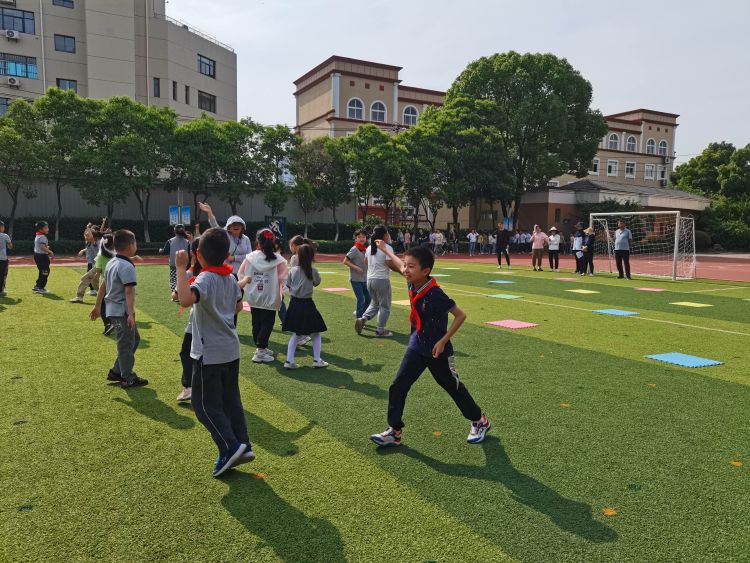 4.聚焦结构化教学 让深度学习真实发生_html_3432cf25.jpg