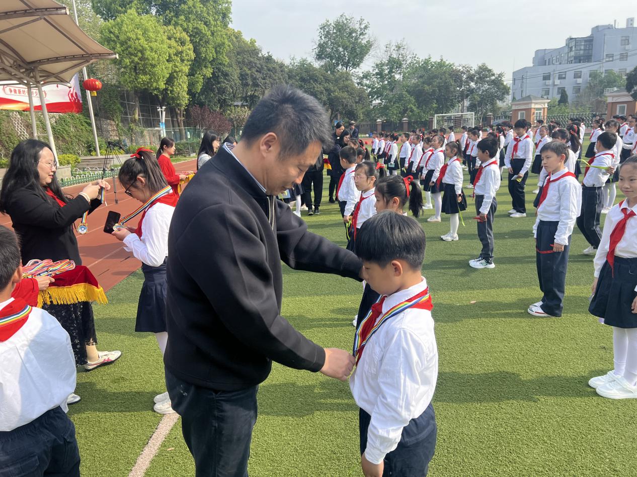 成长礼新闻稿_html_m662a6987.jpg