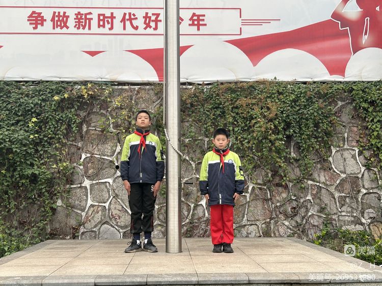 12月4日_html_5eb5ea58.jpg