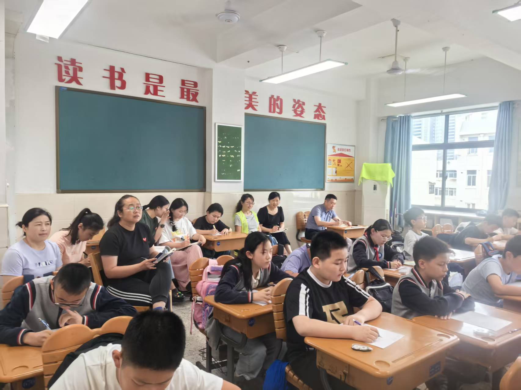 报道_html_5620b37.jpg