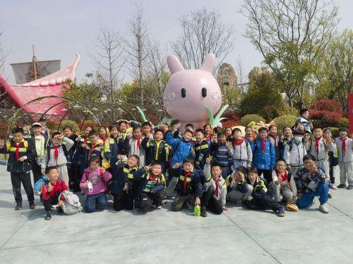 不负春光 快乐春游_html_m1160dfd6.jpg