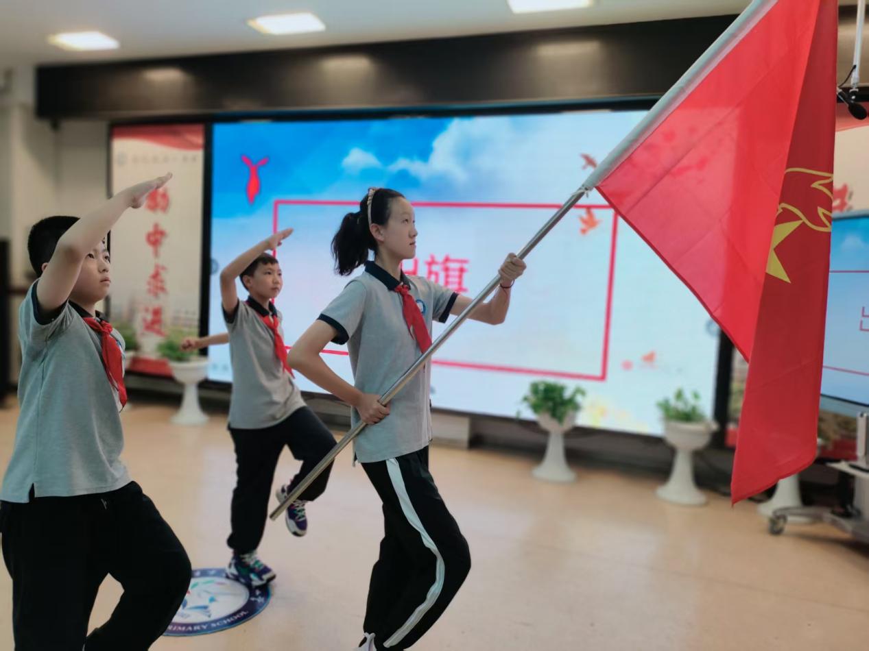 【励进幕小 立行德育】“红领巾心向党，做励进小先锋”——幕府山庄小学二年级新队员入队仪式