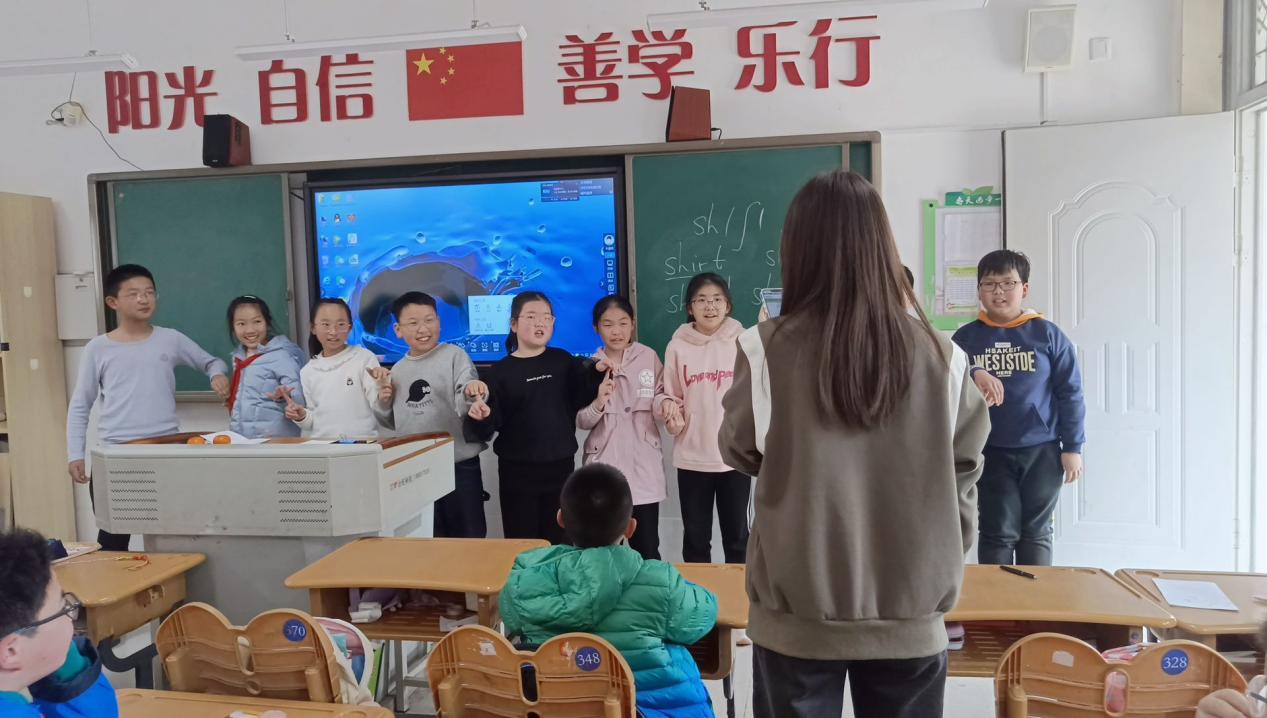 环教课 新闻稿_html_50e29aa5.jpg