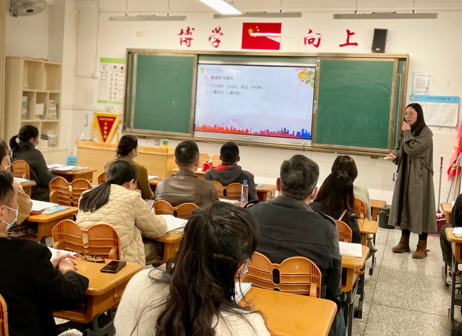 携手同心，共育未来.jpg