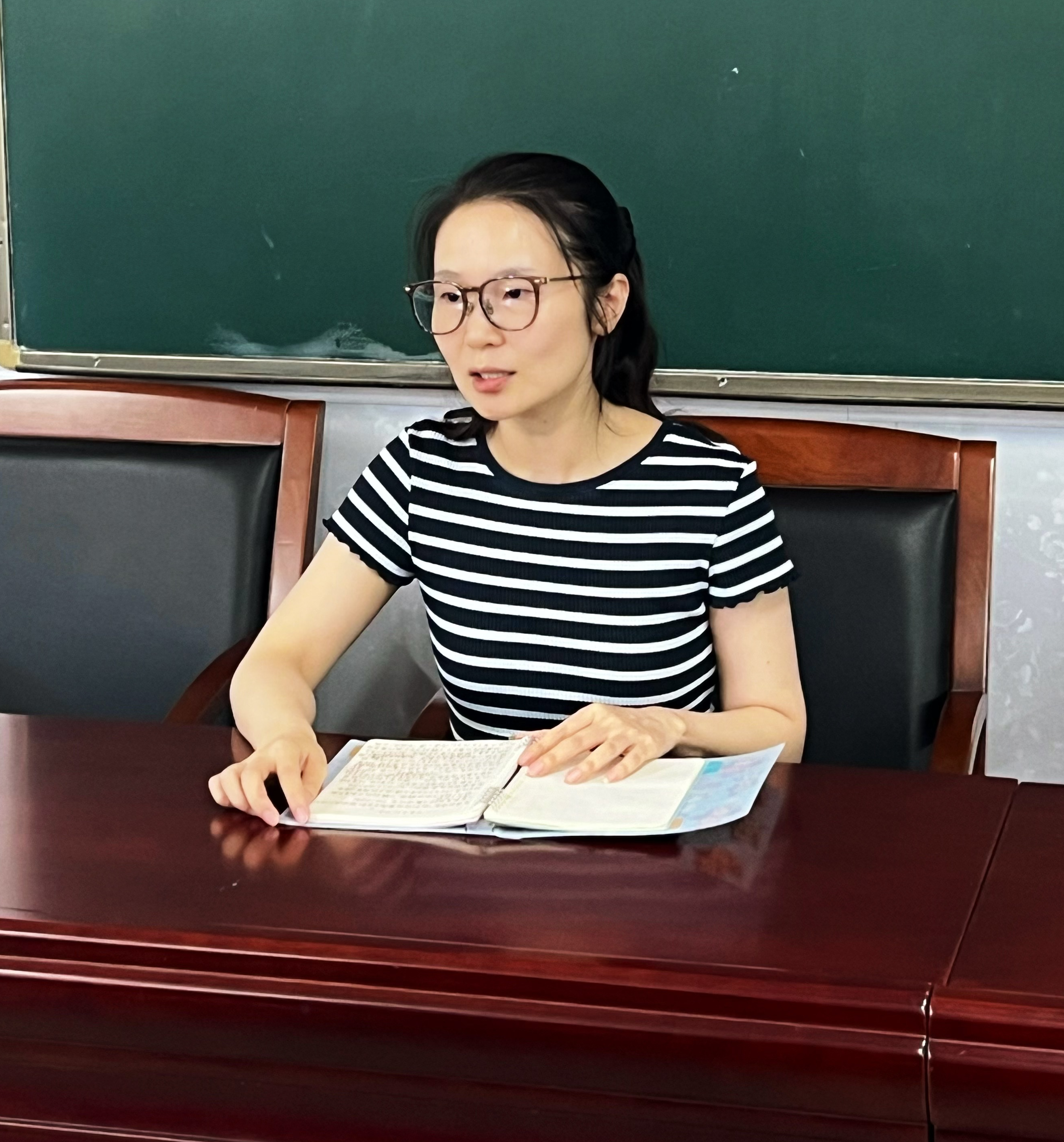 张丽校长.png
